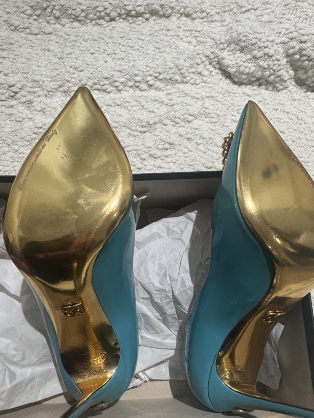 Dolce & Gabbana Turquoise Patent Pointed Toe Pumps with Gold Jewel Accent SZ 41 - Picture 3 of 6
